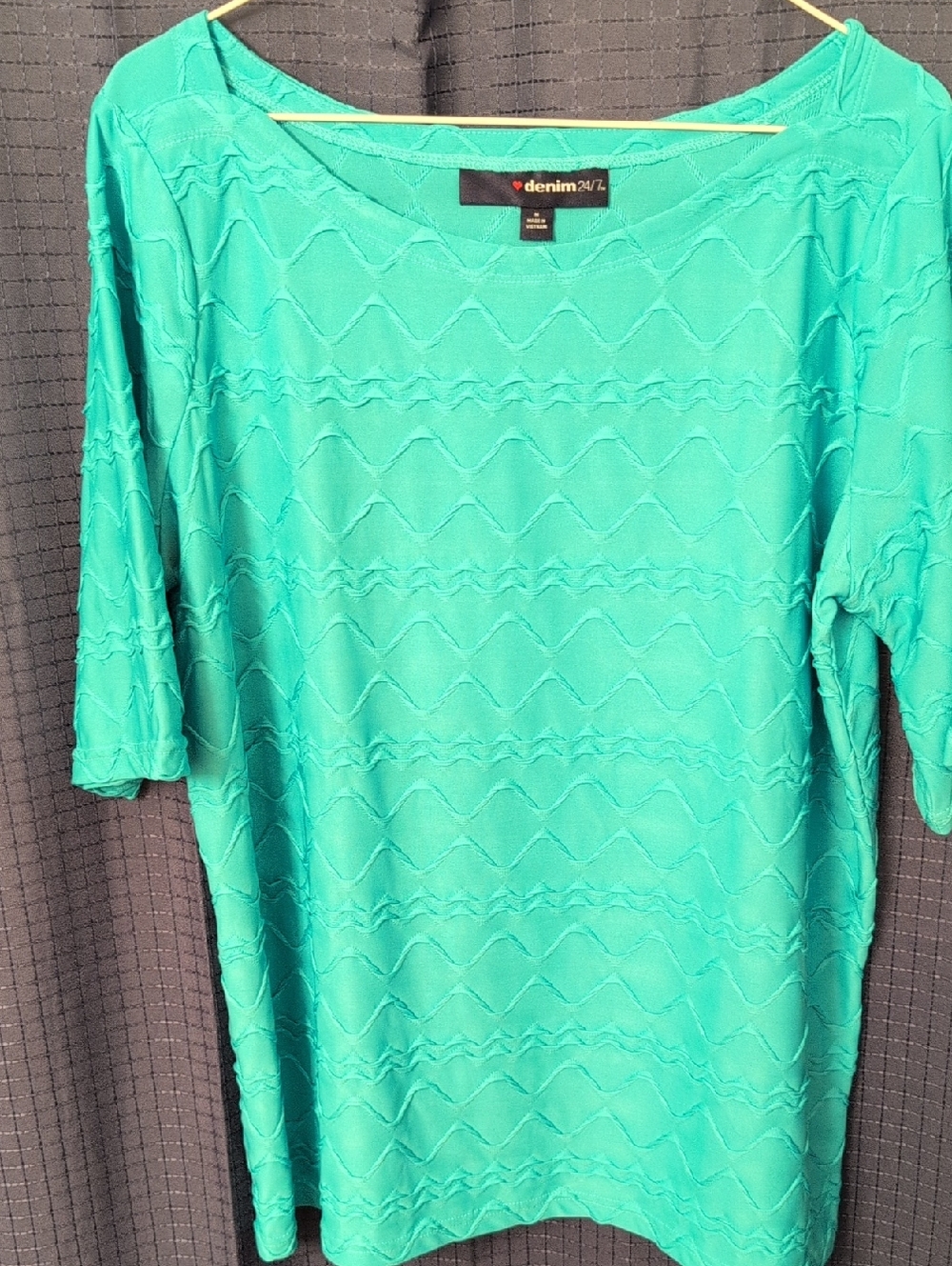 NWOT Denim 24/7 Turquoise Textured Scoop Neck Short Sleeve Top M (14/16)